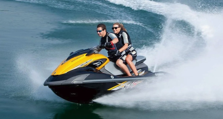 Jet Ski: A Detailed Exploration